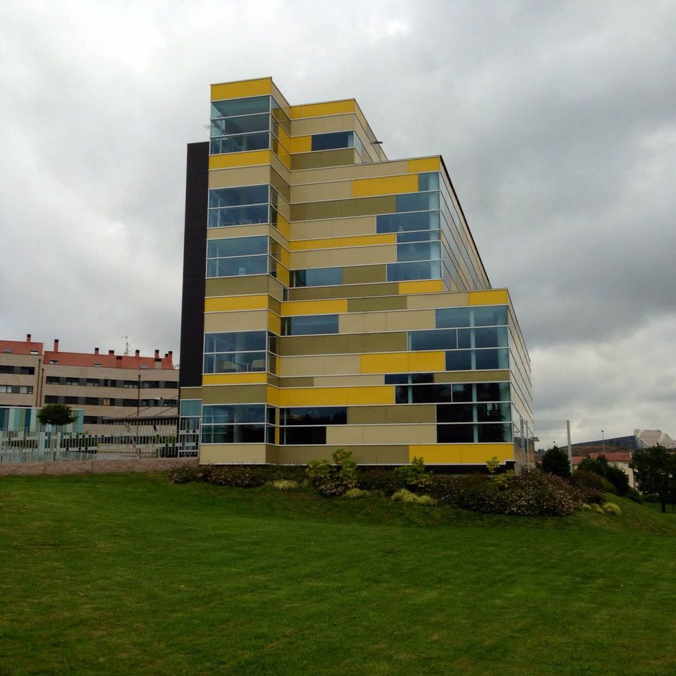 Coll Slafer Arquitectos residencia ancianos santiago